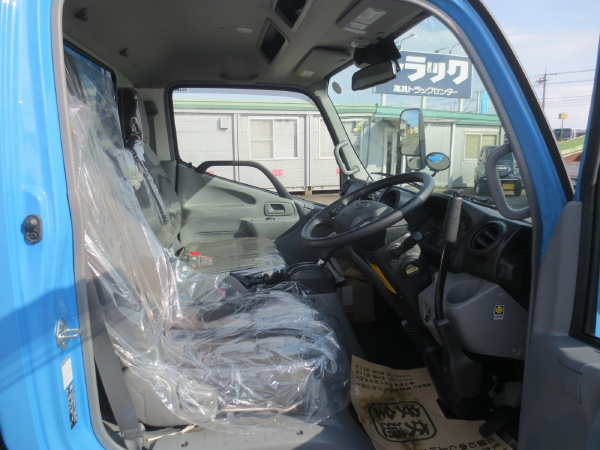 日野デュトロ土砂禁ダンプ|中古トラックの販売・買取・査定のアイナビ