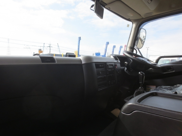 三菱キャンターワイドウイング|中古トラックの販売・買取・査定のアイナビ