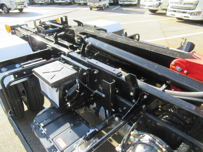 極東 フックロール R/C 220PS 6速 ベッドレス|中古トラックの販売・買取・査定のアイナビ