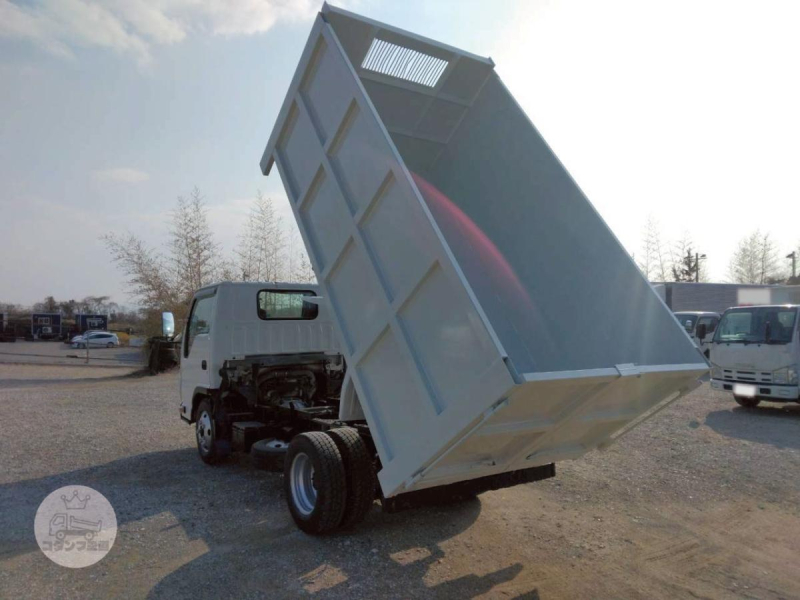 H27年 エルフ3t低床深ダンプ No.1044|中古トラックの販売・買取・査定のアイナビ