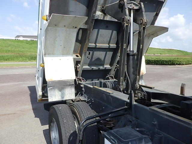 日野 平成26年式 ダンプ 自動コボレーン付き 尿素なし|中古トラックの販売・買取・査定のアイナビ