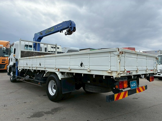 保証対象車4段クレーンTADANOラジコンフックイン2.93t中型|中古トラックの販売・買取・査定のアイナビ