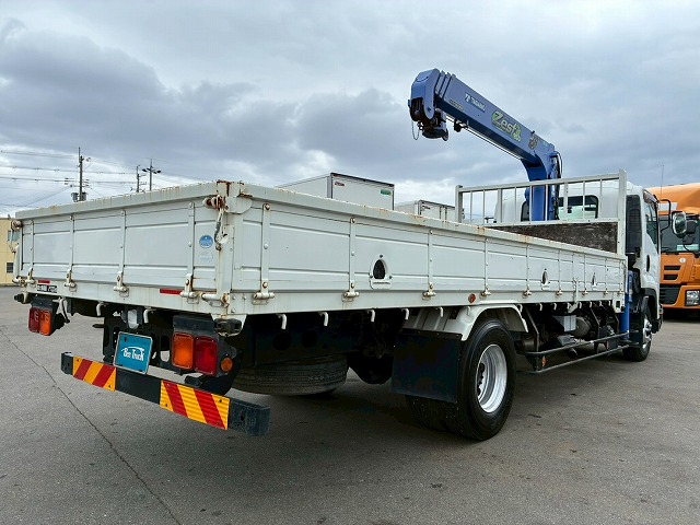 保証対象車4段クレーンTADANOラジコンフックイン2.93t中型|中古トラックの販売・買取・査定のアイナビ