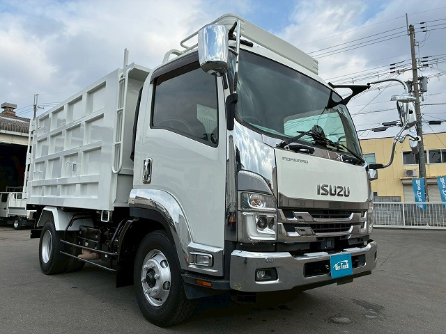 保証対象予備検査付ワンオーナー後方片開きリアゲート横開き|中古トラックの販売・買取・査定のアイナビ