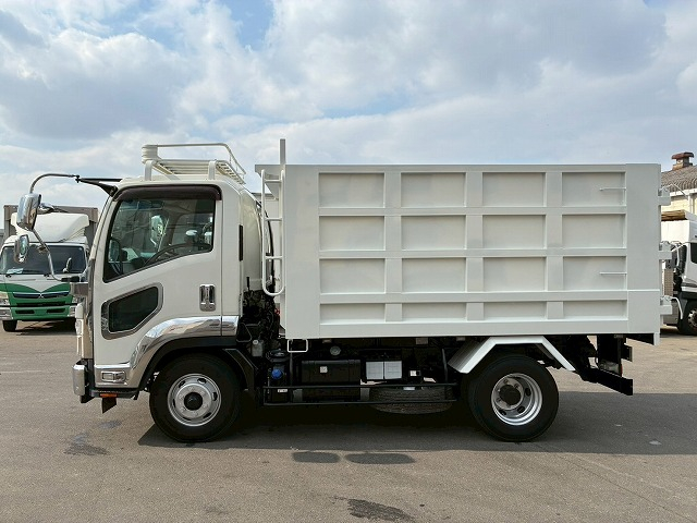 保証対象予備検査付ワンオーナー後方片開きリアゲート横開き|中古トラックの販売・買取・査定のアイナビ