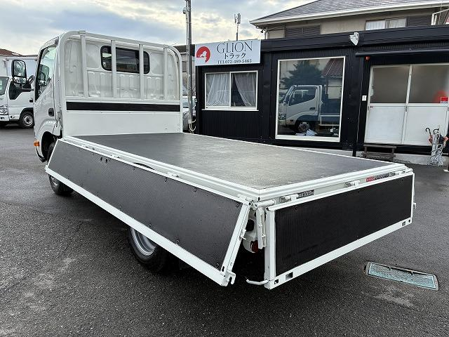 日野 平ボディ デュトロ|中古トラックの販売・買取・査定のアイナビ