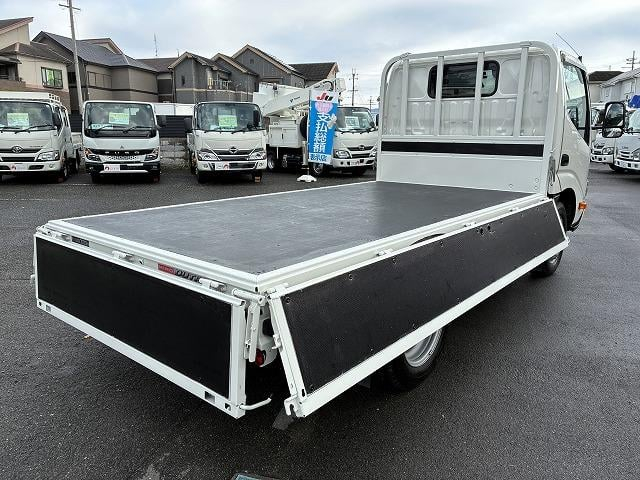 日野 平ボディ デュトロ|中古トラックの販売・買取・査定のアイナビ