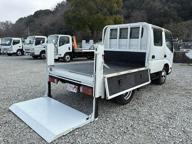 日野 Wキャブ デュトロ|中古トラックの販売・買取・査定のアイナビ