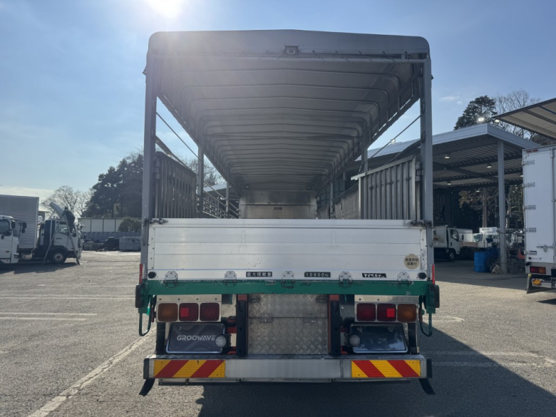 家畜運搬車ワイド増トンヤマダボデー車検付|中古トラックの販売・買取・査定のアイナビ