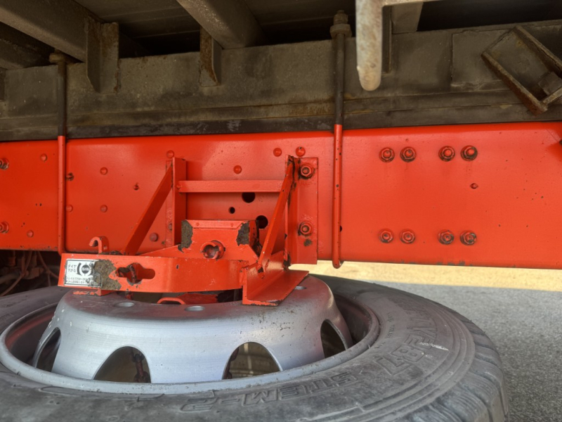 家畜運搬車ワイド増トンヤマダボデー車検付|中古トラックの販売・買取・査定のアイナビ