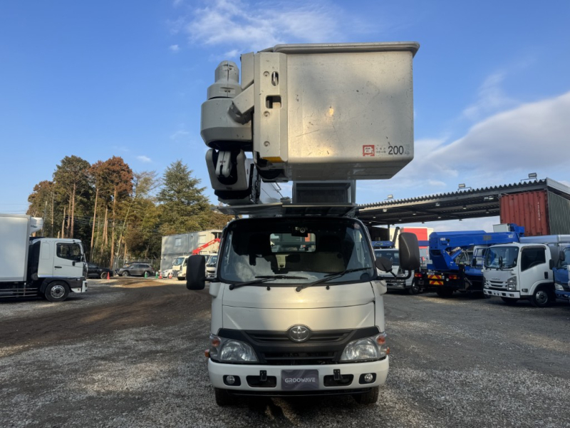 アイチSH15B電工仕様14.6mサブバッテリー|中古トラックの販売・買取・査定のアイナビ