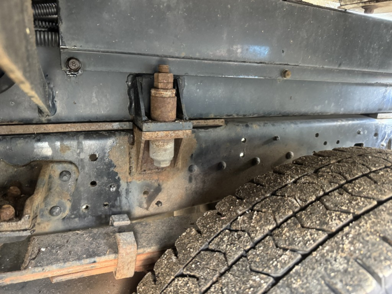 アイチSH15B電工仕様14.6mサブバッテリー|中古トラックの販売・買取・査定のアイナビ