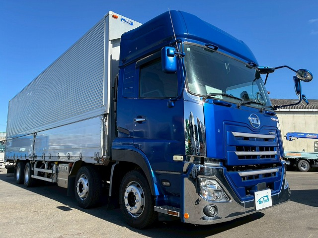 8×4後輪エアサス日本トレクスエスコットⅥAT390馬力|中古トラックの販売・買取・査定のアイナビ