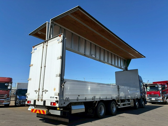 8×4後輪エアサス日本トレクスエスコットⅥAT390馬力|中古トラックの販売・買取・査定のアイナビ