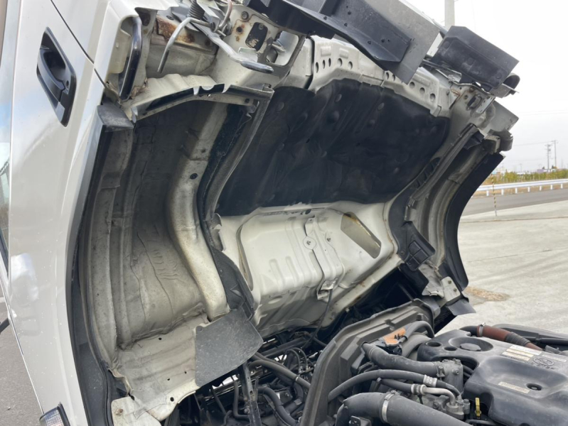 平成24年エルフワイドロングアルミバンPG4WDAT|中古トラックの販売・買取・査定のアイナビ