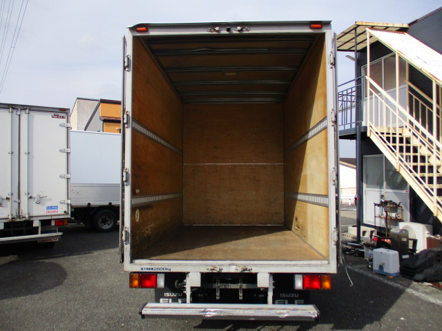 いすゞ エルフ 10尺 アルミバン ボディ内高2120mm!!|中古トラックの販売・買取・査定のアイナビ