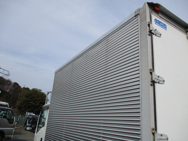 いすゞ エルフ 10尺 アルミバン ボディ内高2120mm!!|中古トラックの販売・買取・査定のアイナビ