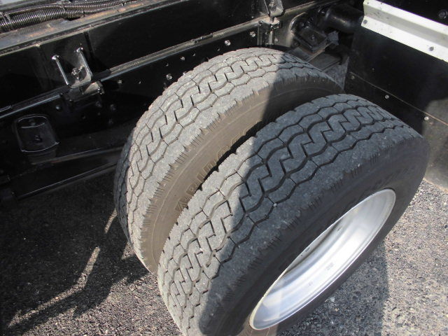 ワイドキャブ 回転ダンプ式 新明和6.1立米塵芥車3Tサイズ|中古トラックの販売・買取・査定のアイナビ