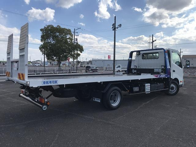 日野 特殊車両 デュトロ|中古トラックの販売・買取・査定のアイナビ