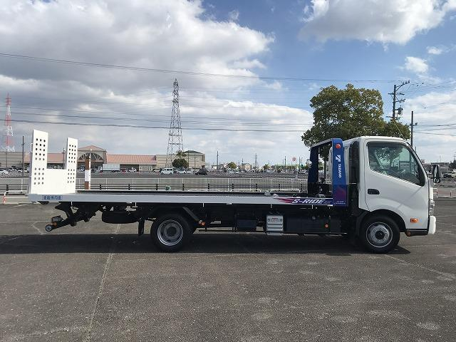 日野 特殊車両 デュトロ|中古トラックの販売・買取・査定のアイナビ