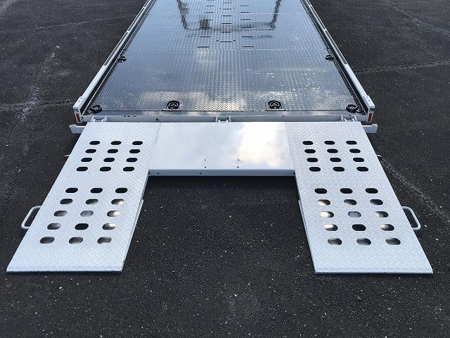 日野 特殊車両 デュトロ|中古トラックの販売・買取・査定のアイナビ