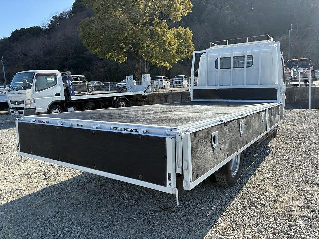 三菱ふそう 平ボディ キャンター|中古トラックの販売・買取・査定のアイナビ