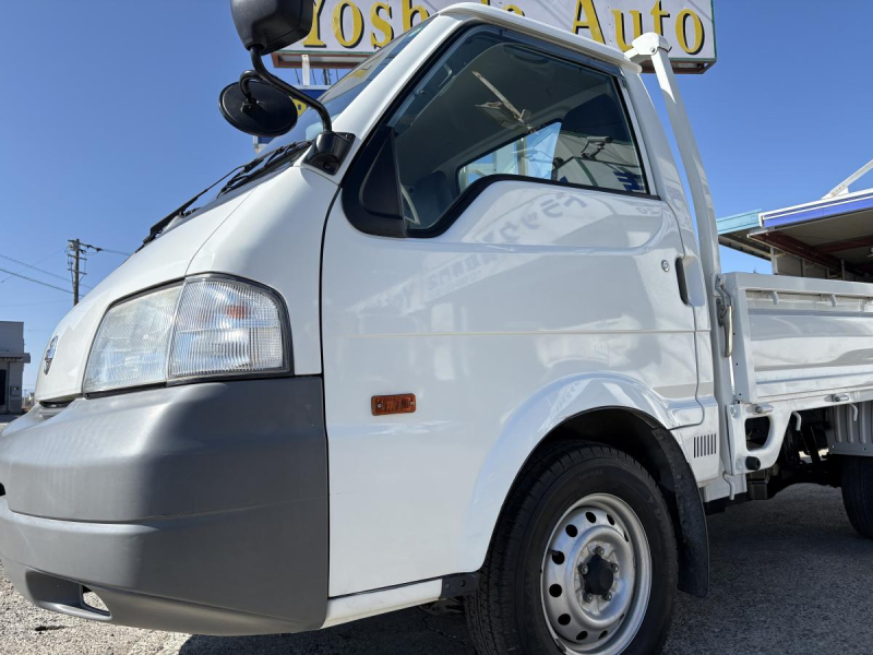 H27バネット 1t 平ボディ 4WD|中古トラックの販売・買取・査定のアイナビ