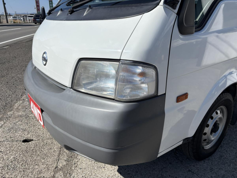 H27バネット 1t 平ボディ 4WD|中古トラックの販売・買取・査定のアイナビ