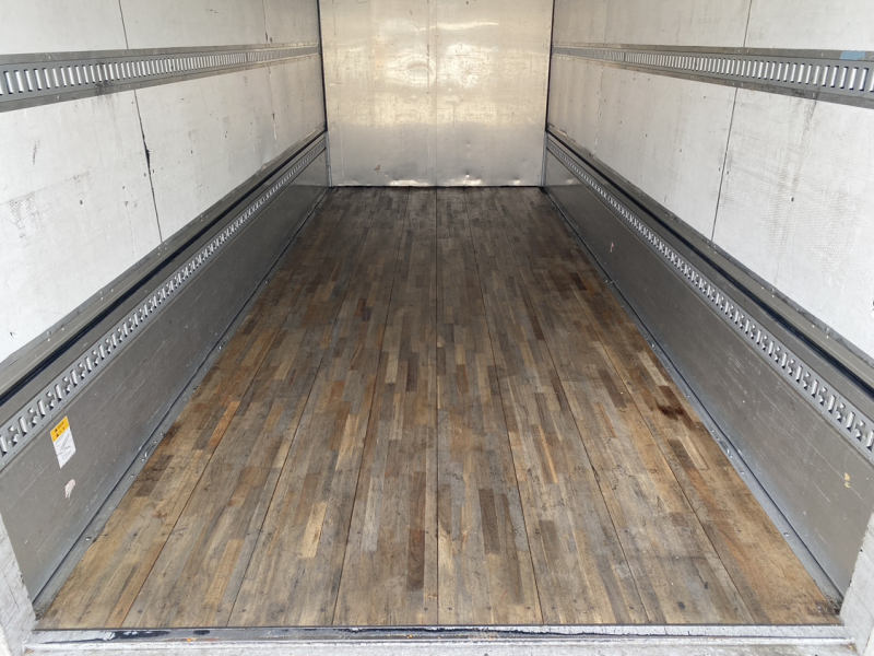 R2年式、ファイター、ワイドアルミウイング|中古トラックの販売・買取・査定のアイナビ