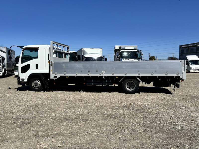 ワイドベッド付き62ボディー アルミブロック平|中古トラックの販売・買取・査定のアイナビ