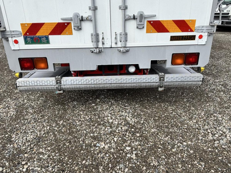 ワイドベッド付き62ボディー 格納ゲート付き|中古トラックの販売・買取・査定のアイナビ