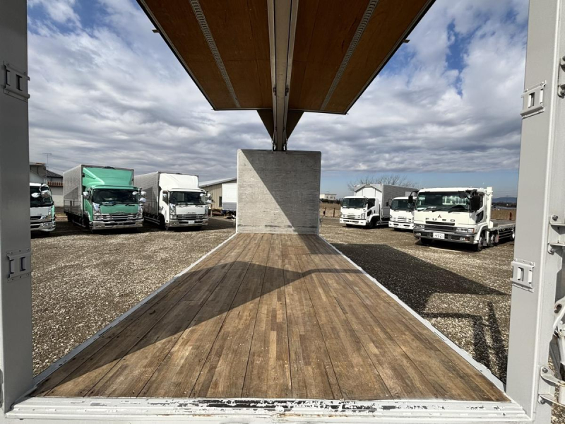 ワイドベッド付き62ボディー 格納ゲート付き|中古トラックの販売・買取・査定のアイナビ