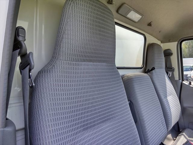 H26年 ダイナ2tアルミバン|中古トラックの販売・買取・査定のアイナビ