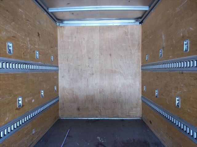 H26年 ダイナ2tアルミバン|中古トラックの販売・買取・査定のアイナビ