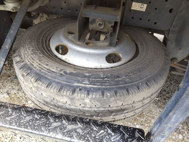 H23年 エルフ2tアルミバンPG付|中古トラックの販売・買取・査定のアイナビ