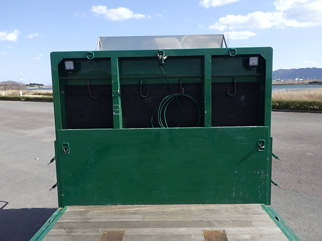 日野 平成31年式 アルミ平ボディー 7速 車検付|中古トラックの販売・買取・査定のアイナビ