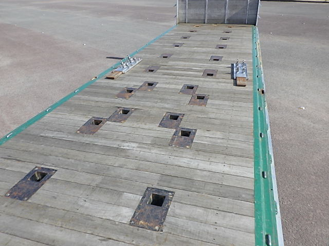 日野 平成31年式 アルミ平ボディー 7速 車検付|中古トラックの販売・買取・査定のアイナビ