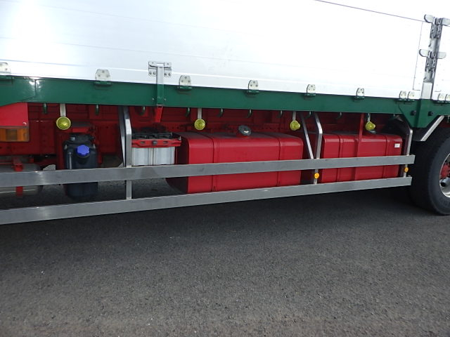 日野 平成31年式 アルミ平ボディー 7速 車検付|中古トラックの販売・買取・査定のアイナビ