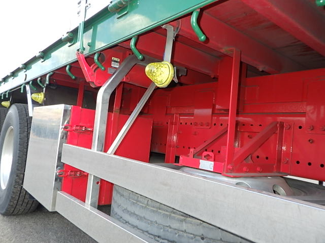 日野 平成31年式 アルミ平ボディー 7速 車検付|中古トラックの販売・買取・査定のアイナビ