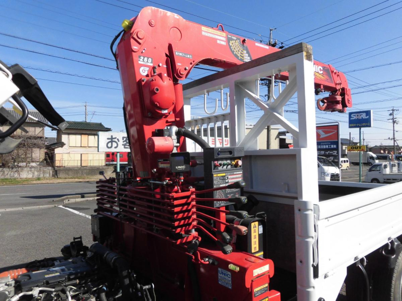 R3年エルフ2.9T10尺 古河ユニック4段 ラジコン/フックイン|中古トラックの販売・買取・査定のアイナビ