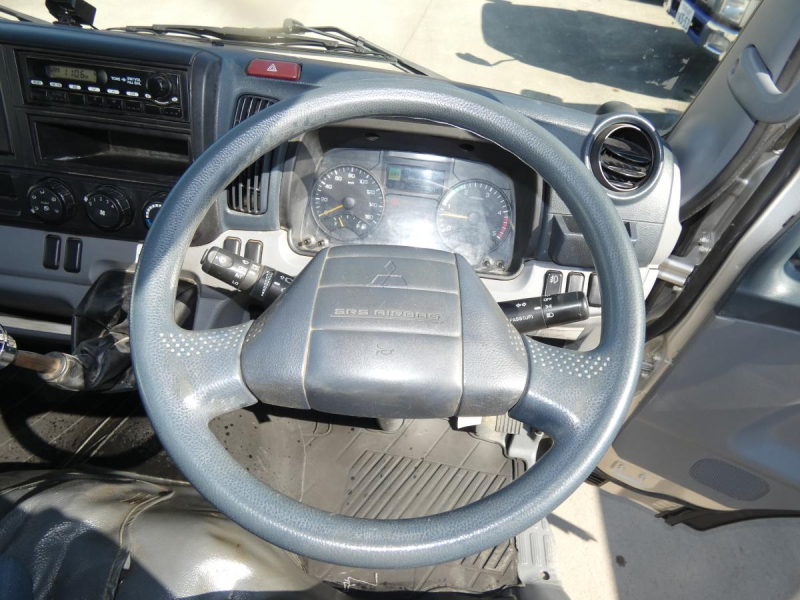 H26 2トン　マニュアル　Wキャブ ETC|中古トラックの販売・買取・査定のアイナビ