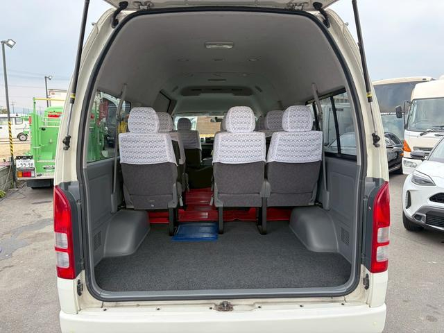 トヨタハイエースアルミバン|中古トラックの販売・買取・査定のアイナビ