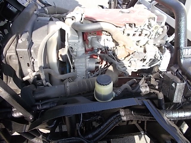 H25年式 デユトロ散水車4000L前後散水|中古トラックの販売・買取・査定のアイナビ