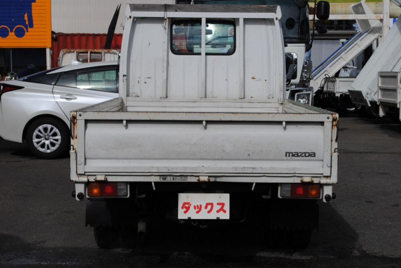 H16 タイタンダッシュ 9尺平ボディ 積載1.35t|中古トラックの販売・買取・査定のアイナビ