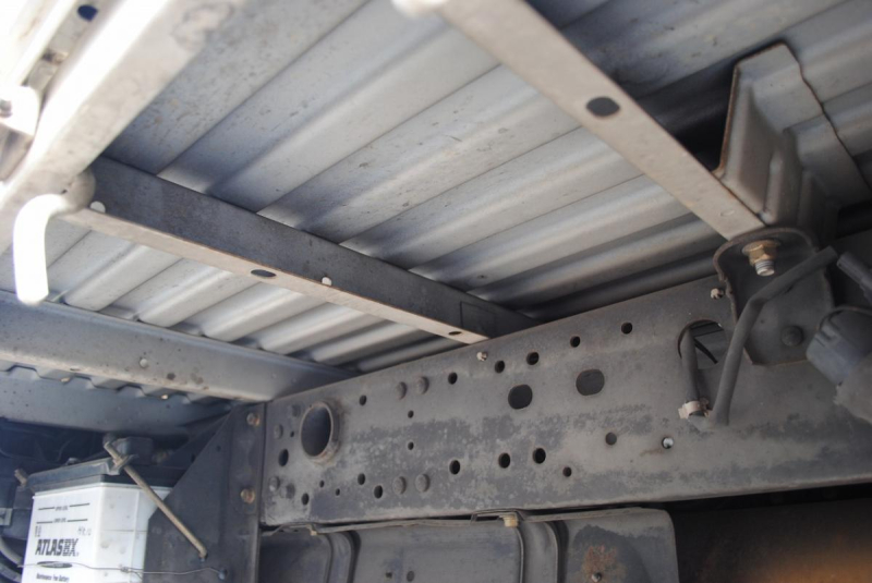 H16 タイタンダッシュ 9尺平ボディ 積載1.35t|中古トラックの販売・買取・査定のアイナビ