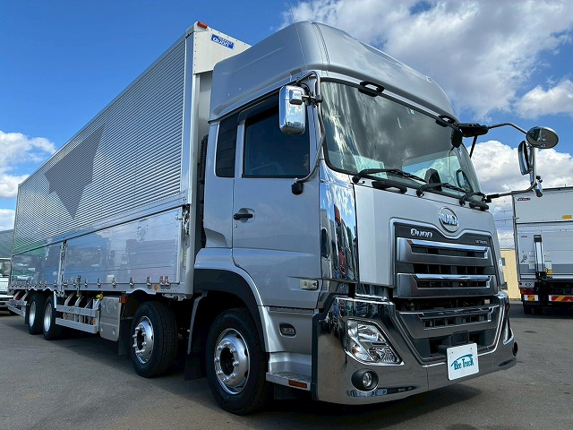 ハイルーフ8×4後輪エアサス日本フルハーフエスコットⅥ|中古トラックの販売・買取・査定のアイナビ