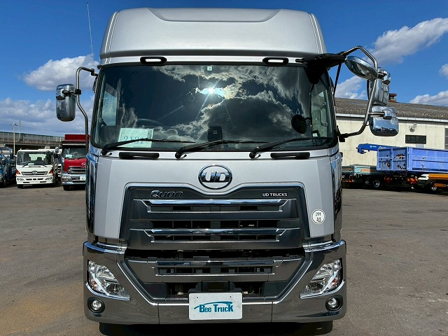 ハイルーフ8×4後輪エアサス日本フルハーフエスコットⅥ|中古トラックの販売・買取・査定のアイナビ