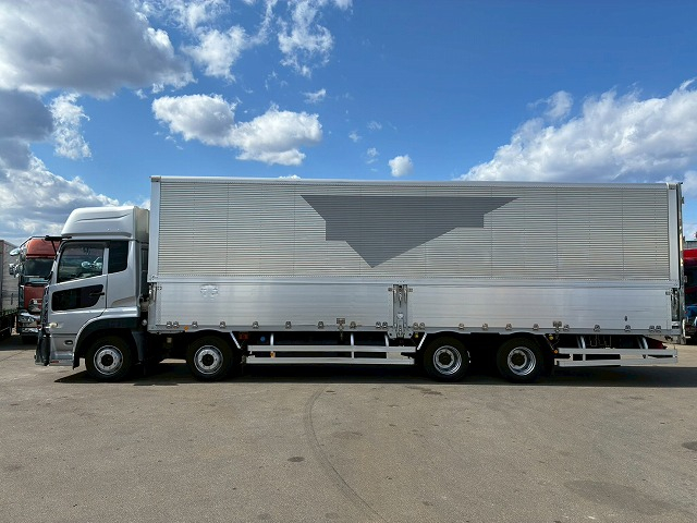 ハイルーフ8×4後輪エアサス日本フルハーフエスコットⅥ|中古トラックの販売・買取・査定のアイナビ