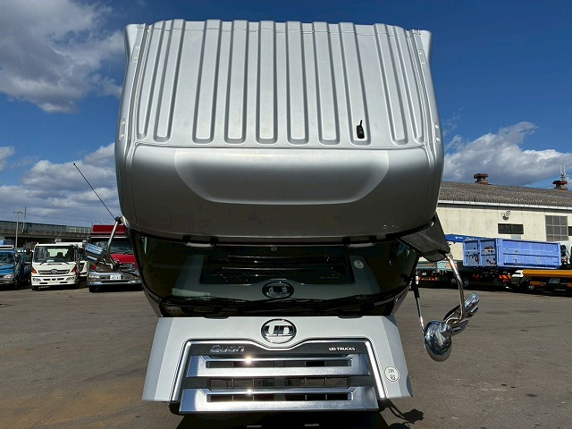 ハイルーフ8×4後輪エアサス日本フルハーフエスコットⅥ|中古トラックの販売・買取・査定のアイナビ