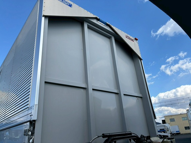 ハイルーフ8×4後輪エアサス日本フルハーフエスコットⅥ|中古トラックの販売・買取・査定のアイナビ